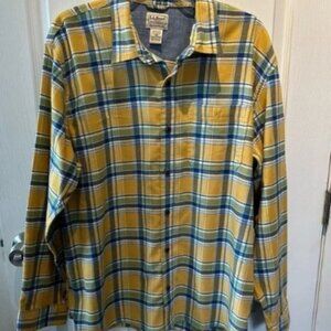 LL Bean Plaid Flannel Shirt Mens Size Large Regular Traditional Fit Button-Up